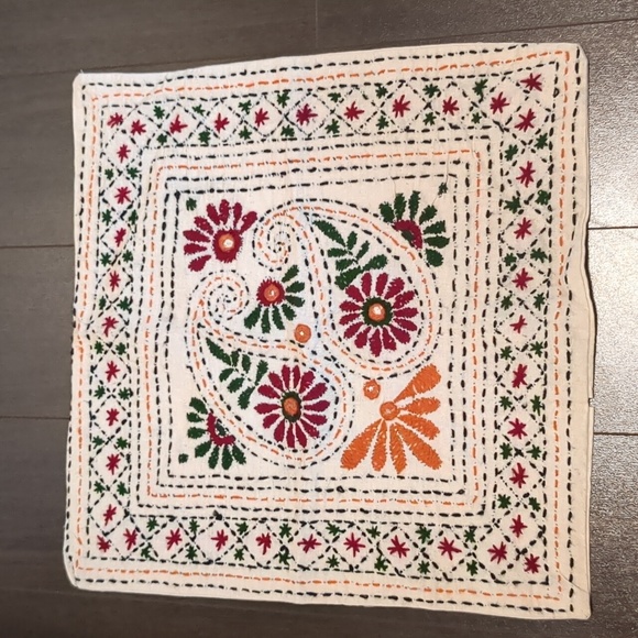 Embroidered Pillowcases - Picture 3 of 6